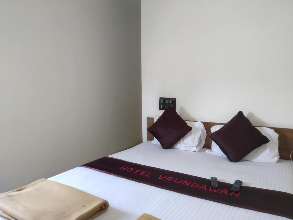 Hotel Vrundavan 浦那 外观 照片