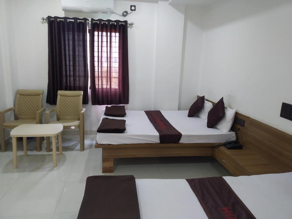 Hotel Vrundavan 浦那 外观 照片